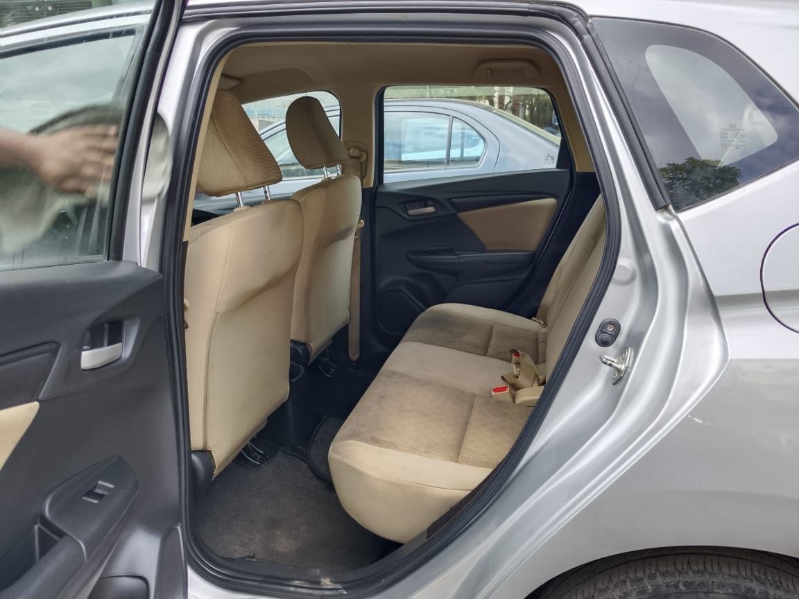 Honda Jazz(2015-2018) V Petrol